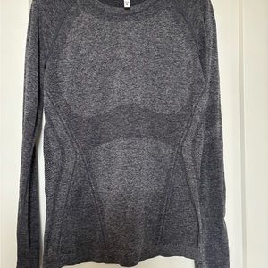 Athleta Gray Crew Neck Skirt